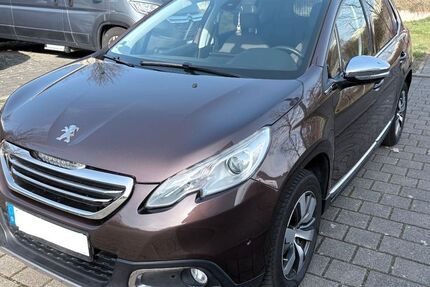 Peugeot 2008 151.276 km 4.999 &euro; Stuttgart 70435