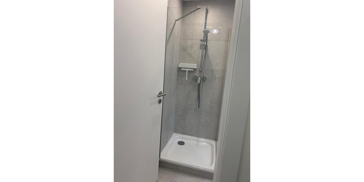 Dachgeschoßwohnung Stuttgart Stuttgart-Nord - 2 Zimmer, 46 m&sup2;, 1.290&euro; | Angebot:25917318