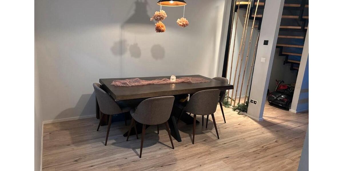 Reihenhaus Friolzheim - 4.5 Zimmer, 118 m&sup2;, 530.000&euro; | Angebot:24508079