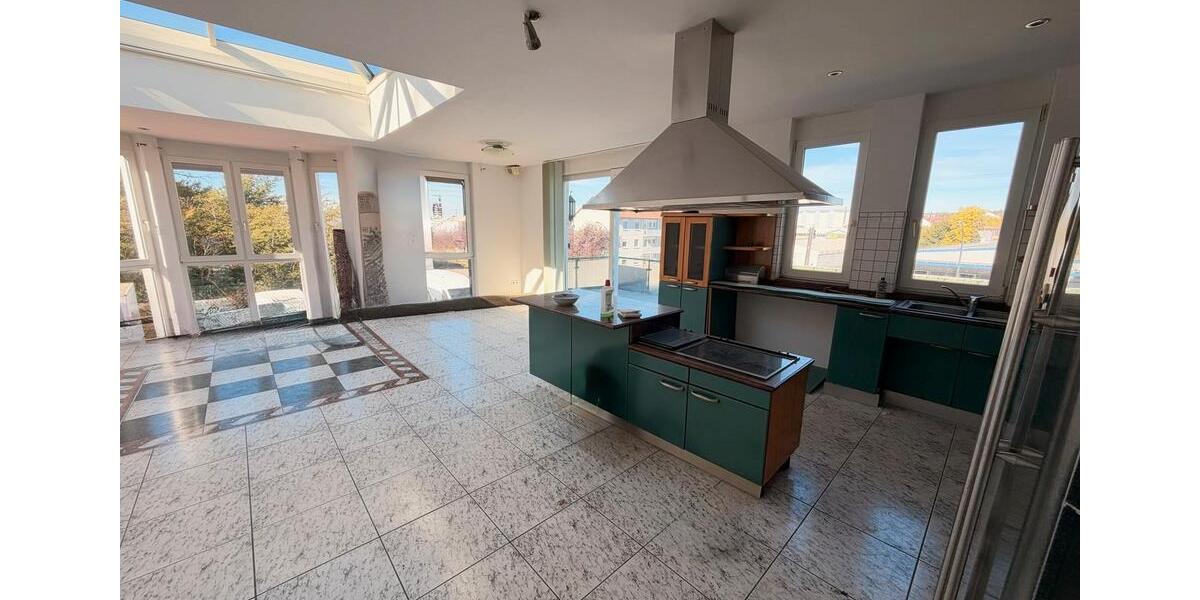 Etagenwohnung Mühlacker - 5 Zimmer, 140 m&sup2;, 1.500&euro; | Angebot:27568125
