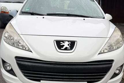 Peugeot 207 171.800 km 2.500 &euro; Reutlingen 72762