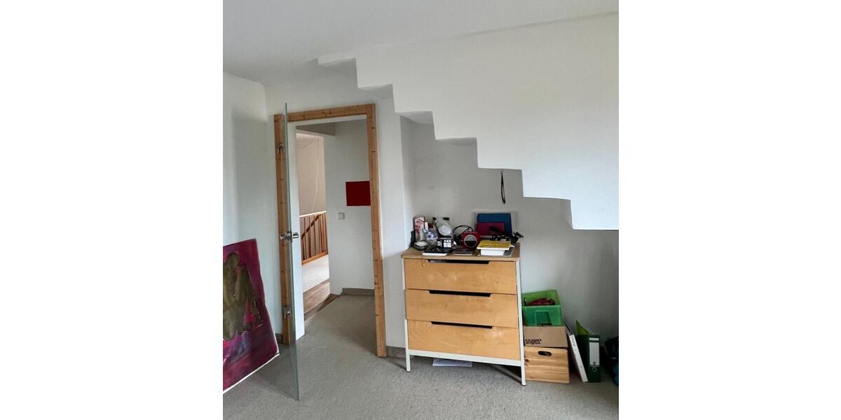 Einfamilienhaus Stuttgart Feuerbach - 6 Zimmer, 140 m&sup2;, 1.600&euro; | Angebot:25980754