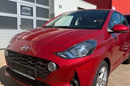 Hyundai i10 29.900 km 14.600 € Filderstadt 70794