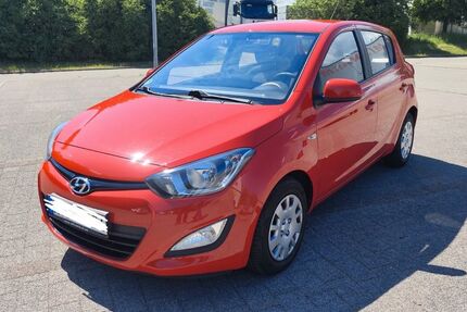 Hyundai i20 125.000 km 3.400 &euro; Reutlingen 72770