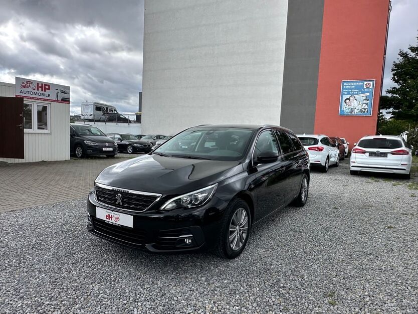 Peugeot 308 127.585 km 12.499 € Filderstadt /bei Stuttgart 70794