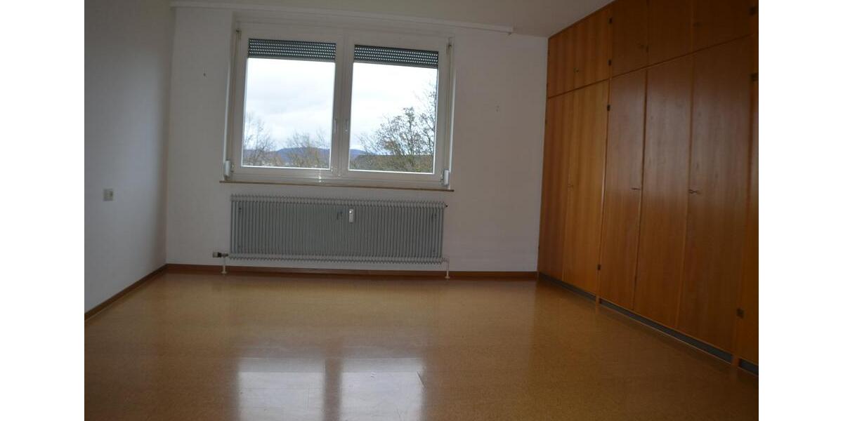 Etagenwohnung Reutlingen Reutlingen (Kernstadt) - 4 Zimmer, 125 m&sup2;, 395.000&euro; | Angebot:26416700