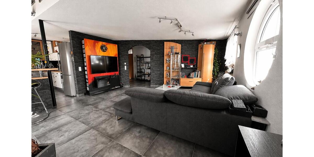 Dachgeschoßwohnung Filderstadt - 4.5 Zimmer, 127 m&sup2;, 498.000&euro; | Angebot:26757861