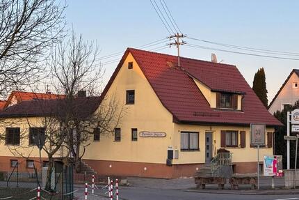 Großes Haus mit vielen Räumen (220 m²) – Altbau – Magstadt 10 zimmer