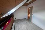 Dachgeschoßwohnung Weil Im Schönbuch - 3 Zimmer, 88 m&sup2;, 850&euro; | Angebot:27594208