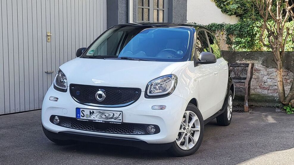 Smart ForFour 26.000 km 10.900 € Stuttgart 70180