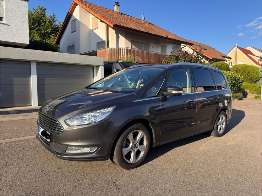 Ford Galaxy 59.950 km 18.950 € Altbach 73776