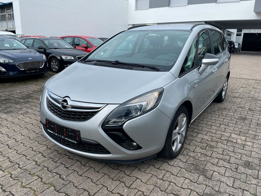 Opel Zafira 120.611 km 8.995 € Stuttgart 70597