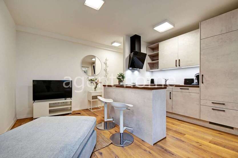 Wohnen auf Zeit in Stuttgart 1.250 € 1.5 zimmer