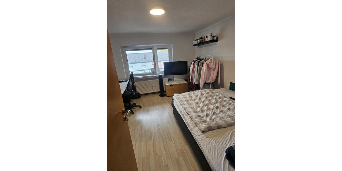 Etagenwohnung Ludwigsburg Hoheneck - 4 Zimmer, 91 m&sup2;, 1.775&euro; | Angebot:27603040