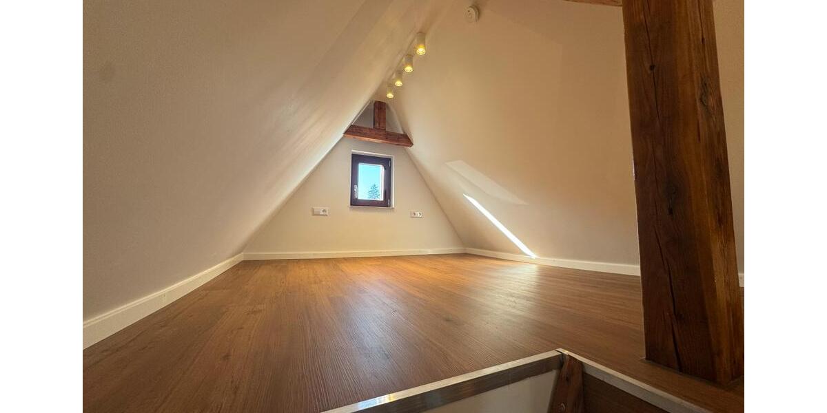 Saniertes EFH mit 6 Zi.& Elternetage&Weinkeller in STR-Sillenbuch 6 zimmer