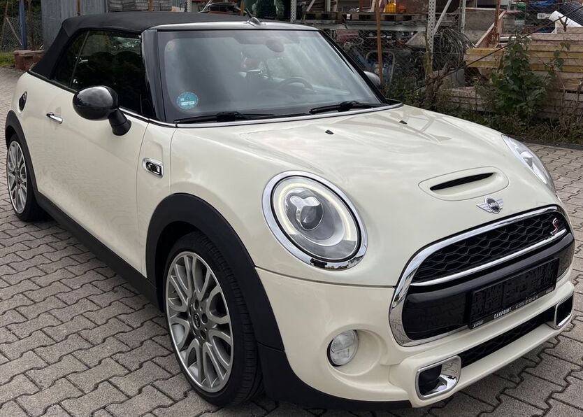 Mini Cooper S Cabrio 80.000 km 17.999 € Grafenau 71120
