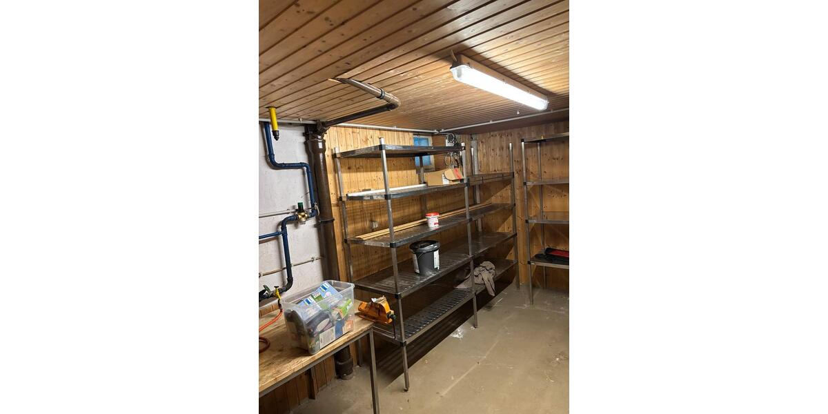 Reihenhaus Reutlingen Orschel-Hagen - 5 Zimmer, 176 m&sup2;, 1.500&euro; | Angebot:24453091