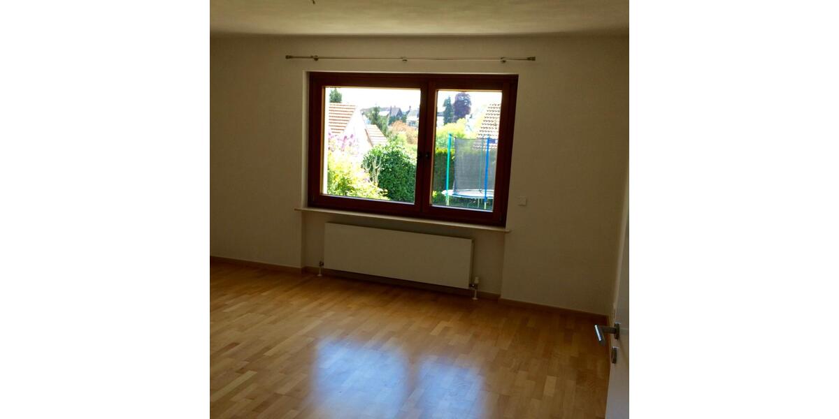 Erdgeschoßwohnung Esslingen am Neckar Brühl - 3 Zimmer, 103 m&sup2;, 1.200&euro; | Angebot:25638393