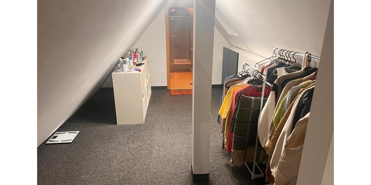 Dachgeschoßwohnung Nufringen - 2 Zimmer, 50 m&sup2;, 950&euro; | Angebot:26364913