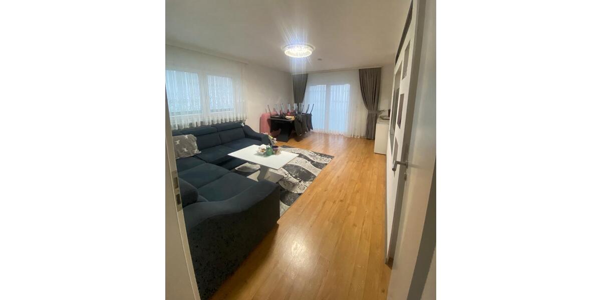Erdgeschoßwohnung Ludwigsburg Eglosheim - 4 Zimmer, 90 m&sup2;, 1.550&euro; | Angebot:26256466