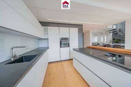 Wohnung Ludwigsburg - 5 Zimmer, 176 m&sup2;, 879.000&euro; | Angebot:26728538