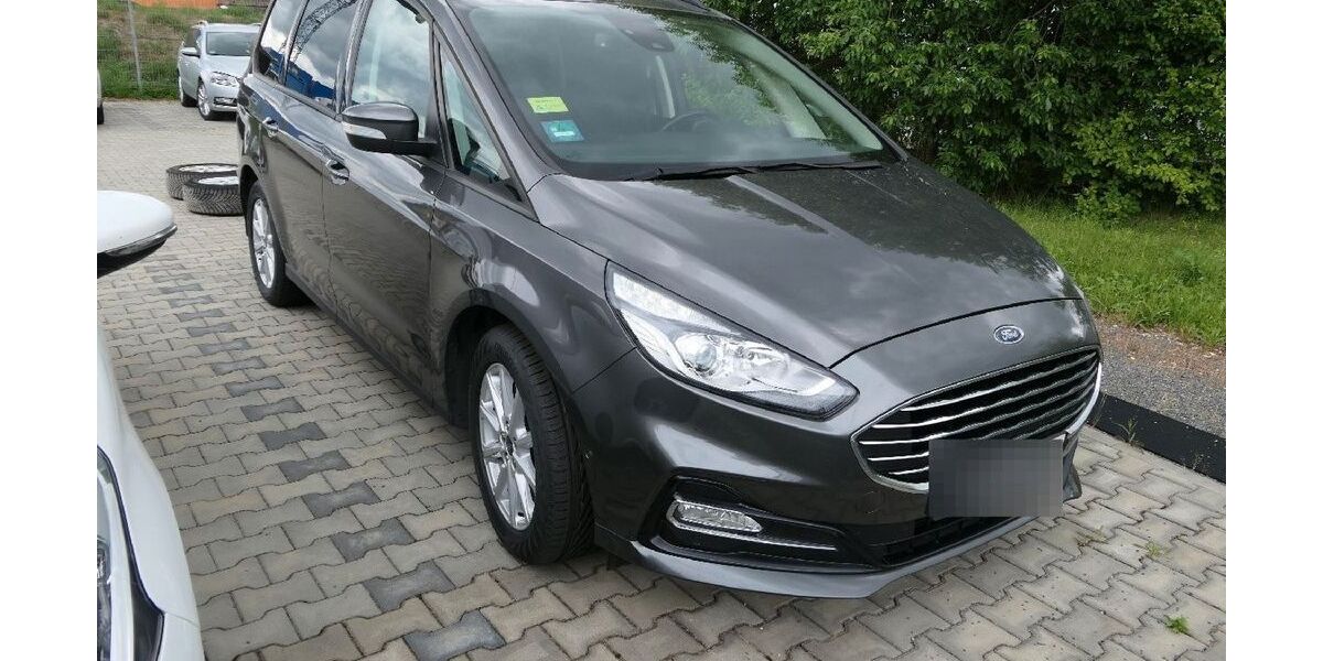Ford Galaxy 153.000 km 14.999 &euro; Ditzingen 71254