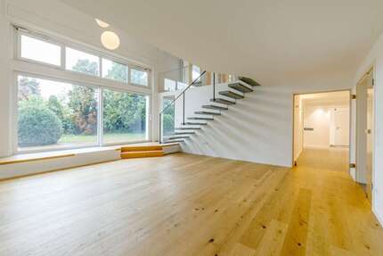 Wohnung Stuttgart Degerloch - 3.5 Zimmer, 180 m&sup2;, 3.240&euro; | Angebot:27143729
