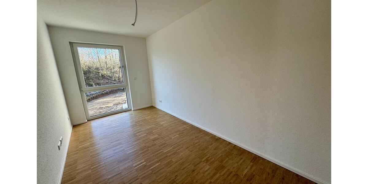 Etagenwohnung Remseck am Neckar - 3 Zimmer, 80 m&sup2;, 1.560&euro; | Angebot:25919061