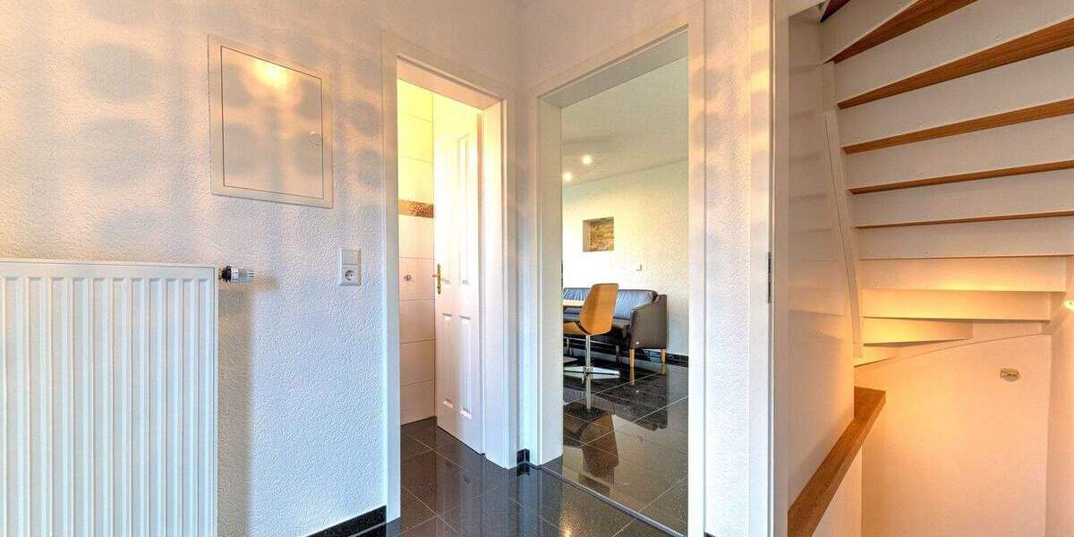 Doppelhaushälfte Leonberg Ramtel - 5 Zimmer, 123 m&sup2;, 719.000&euro; | Angebot:23885636