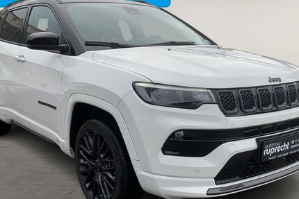 Jeep Compass 34.200 km 23.190 € Leonberg 71229