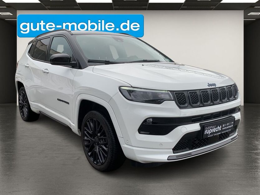 Jeep Compass 34.200 km 23.190 € Leonberg 71229