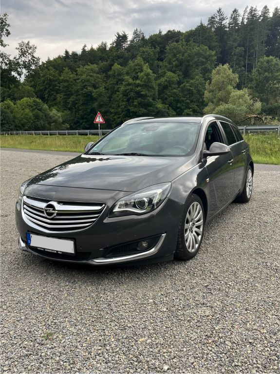 Opel Insignia 263.000 km 4.990 € Zuffenhausen 70435