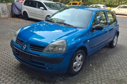 Renault Clio 221.485 km 1.200 &euro; Filderstadt 70794