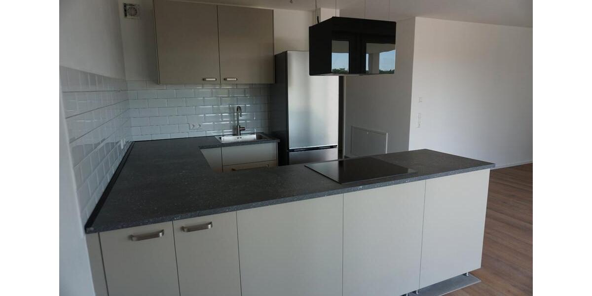 Etagenwohnung Ludwigsburg Hoheneck - 4 Zimmer, 94 m&sup2;, 1.590&euro; | Angebot:27570582
