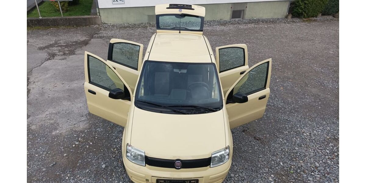 Fiat Panda 128.894 km 2.690 &euro; Böblingen 71032