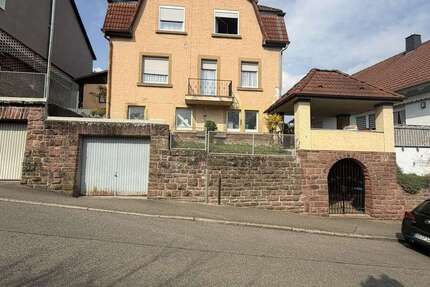 Haus Niefern-Öschelbronn Öschelbronn - 9 Zimmer, 190 m&sup2;, 459.000&euro; | Angebot:26626541