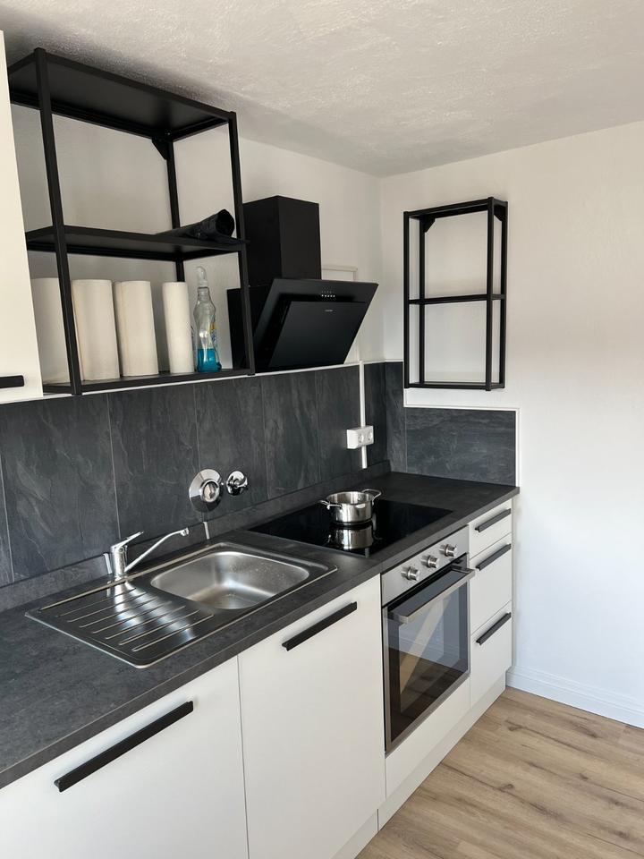 Helle und moderne Zwei-Zimmerwohnung | 66m2 | Zentrale Lage in PF