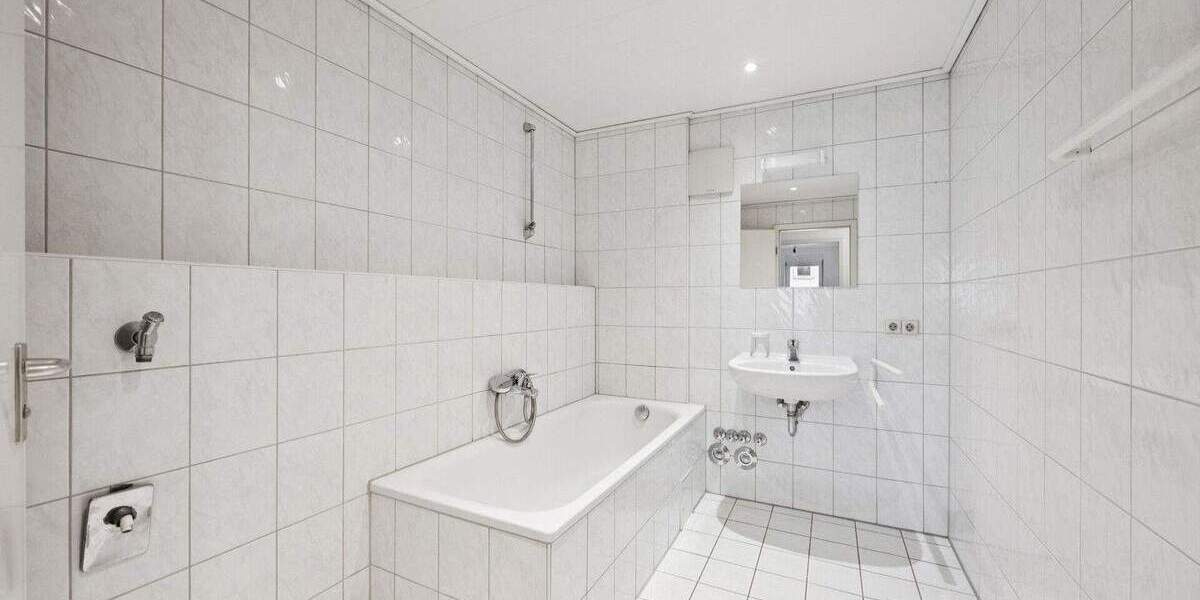 Etagenwohnung Ludwigsburg Mitte - 3 Zimmer, 80 m&sup2;, 275.000&euro; | Angebot:25802184