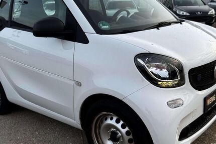 Smart ForTwo 62.000 km 7.499 € Metzingen 72555