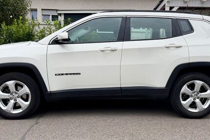 Jeep Compass 44.999 km 14.799 &euro; Tübingen 72070