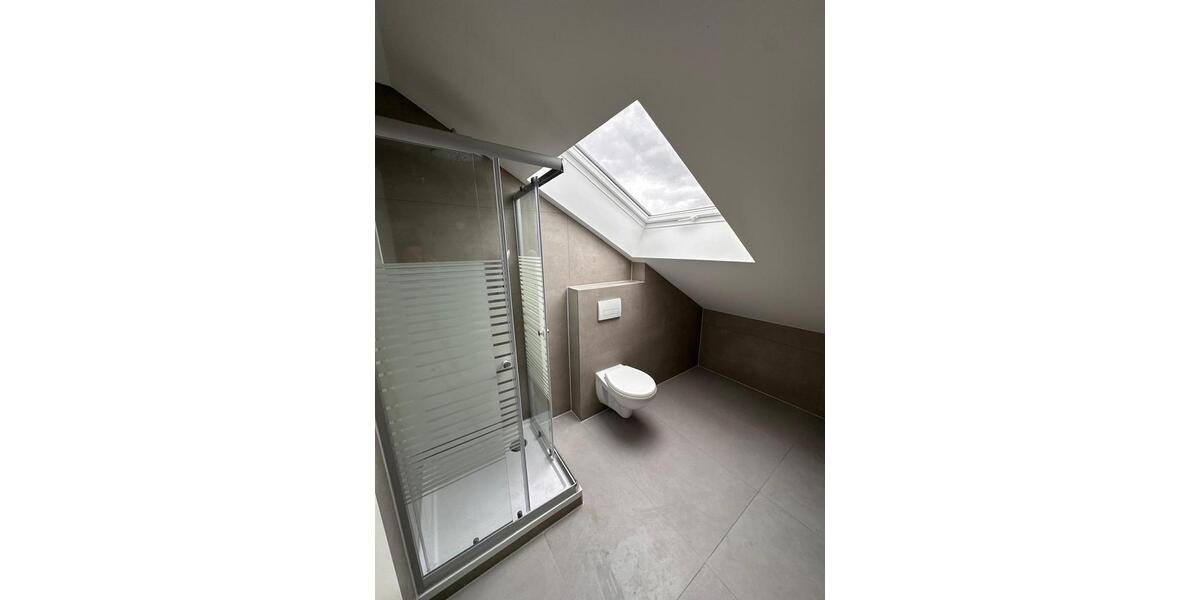 Dachgeschoßwohnung Markgröningen - 2.5 Zimmer, 80 m&sup2;, 1.175&euro; | Angebot:25852525