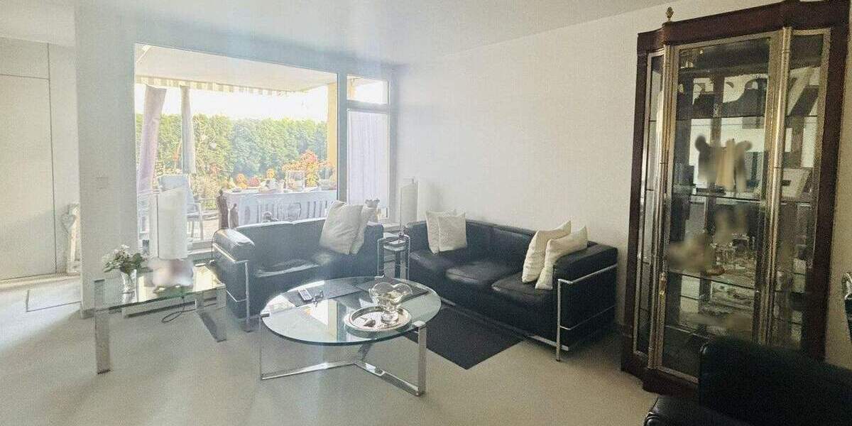 Etagenwohnung Esslingen Sulzgries - 4 Zimmer, 105 m&sup2;, 345.000&euro; | Angebot:25662735