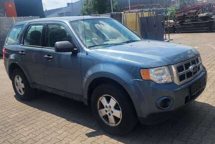 Ford Escape 220.000 km 2.100 &euro; Ostfildern 73760