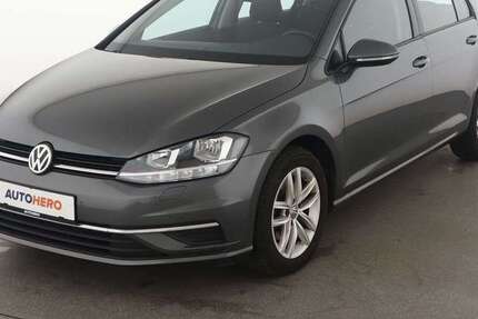 VW Golf 116.680 km 12.610 € Stuttgart 70195