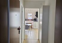 Freundliche, moderne 2-Raum-Wohnung mit EBK, Loggia, Doppelparker