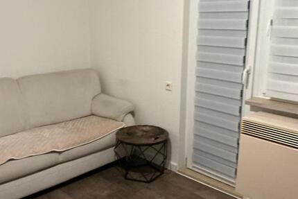 Wohnung Leonberg - 2 Zimmer, 50 m&sup2;, 1.000&euro; | Angebot:25424518