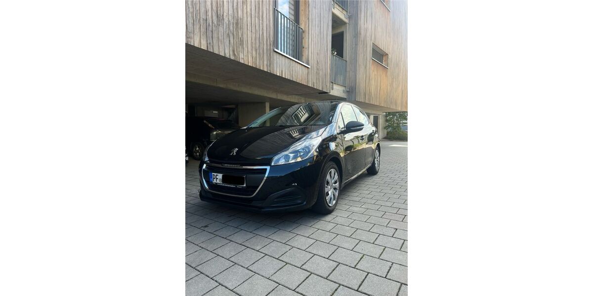 Peugeot 208 125.000 km 7.600 &euro; Mühlacker 75417