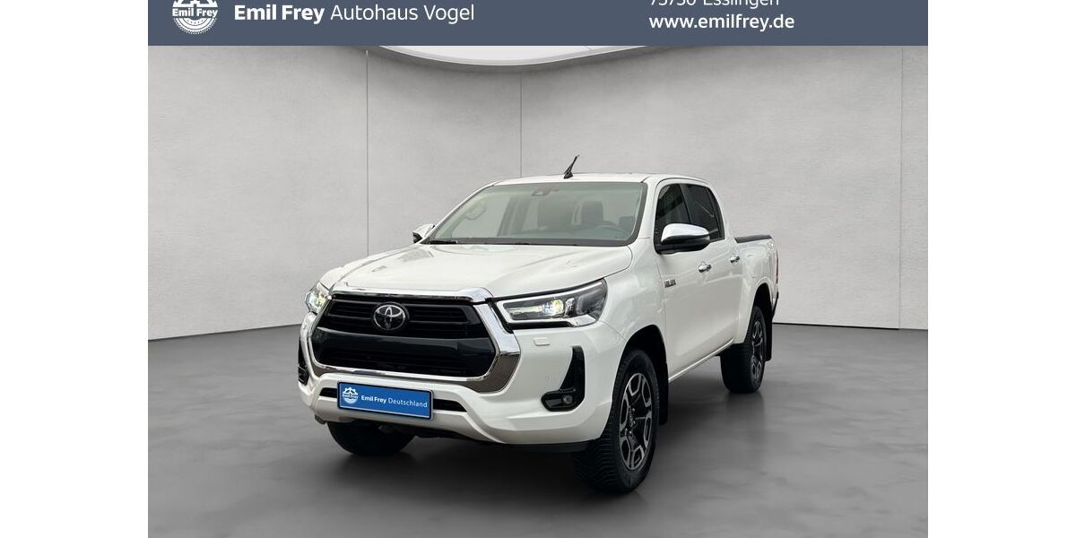 Toyota Hilux 94.000 km 41.990 &euro; Esslingen 73730