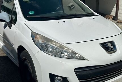 Peugeot 207 169.800 km 2.750 &euro; Reutlingen 72762