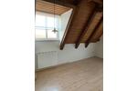 Dachgeschoßwohnung Ludwigsburg Hoheneck - 2.5 Zimmer, 70 m&sup2;, 289.000&euro; | Angebot:25606429